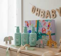 Love Momma’s 3 Bottles + Napkins Gift Hamper (Baby Shampoo, Body Butter, Wash)